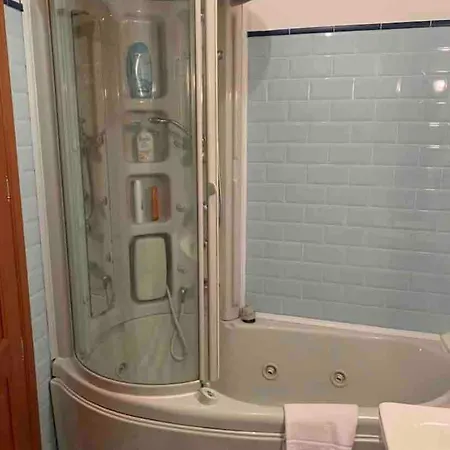 Apartamento Palazzo Zuzi Nel Cuore Della LʼAquila