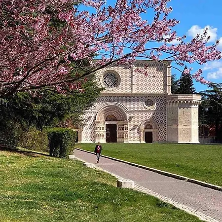 Palazzo Zuzi Nel Cuore Della Citta Daire LʼAquila