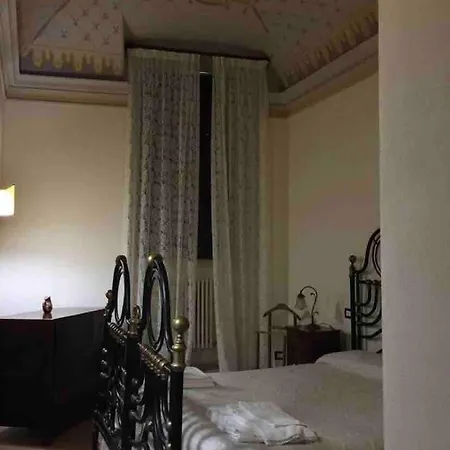 Palazzo Zuzi Nel Cuore Della Citta