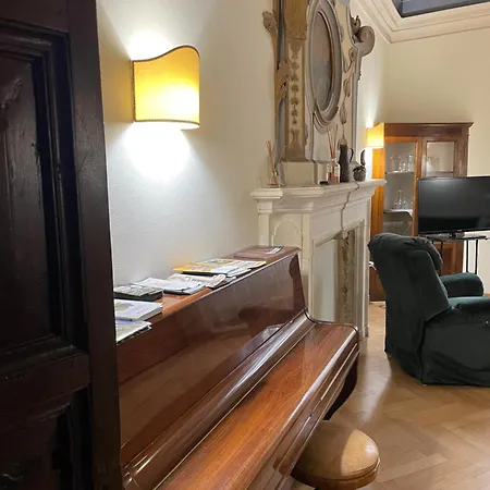 Palazzo Zuzi Nel Cuore Della Citta Daire LʼAquila