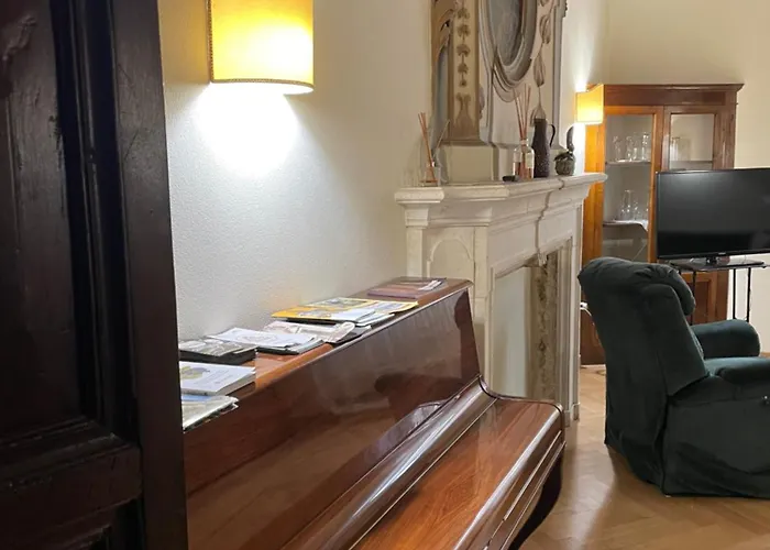 Palazzo Zuzi Nel Cuore Della Citta Apartmán LʼAquila